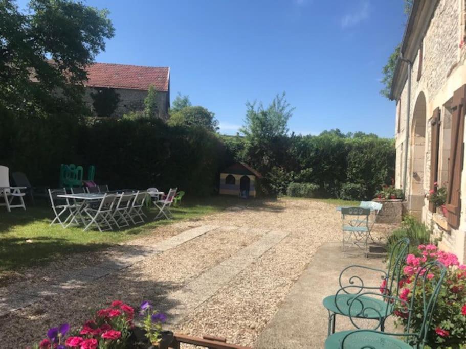 Longere Campagne 10 Pers. Proche Guedelon Villa Sougeres-en-Puisaye Exterior photo